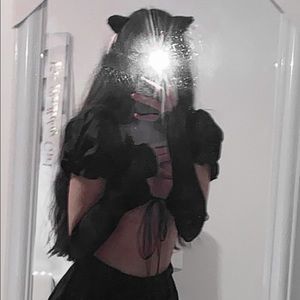 Meet your Posher, Jade